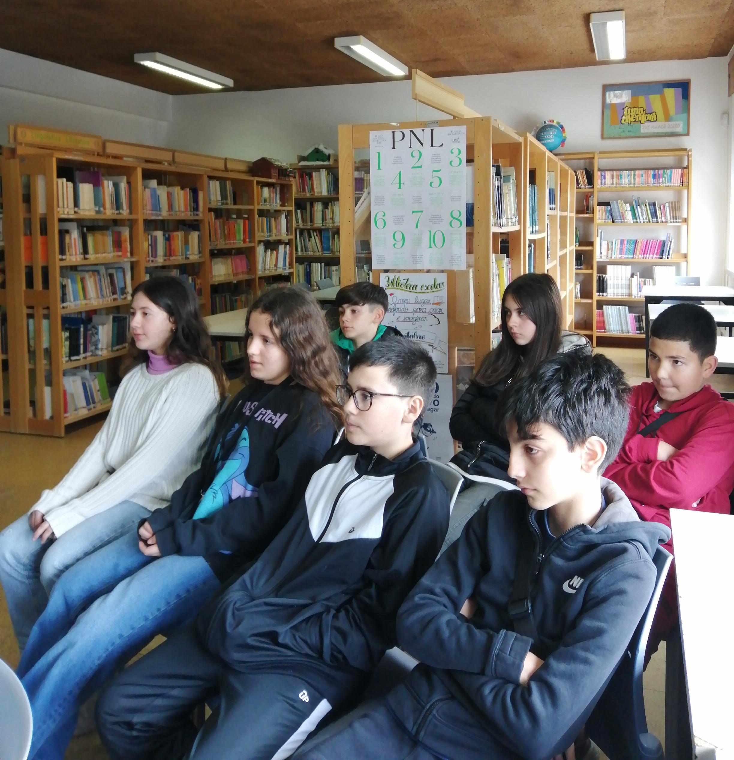 Dia Internacional da Mulher na Biblioteca Escolar Júlio Brandão